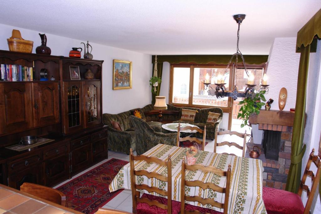 Myzermatt Monazit Apartment Room photo